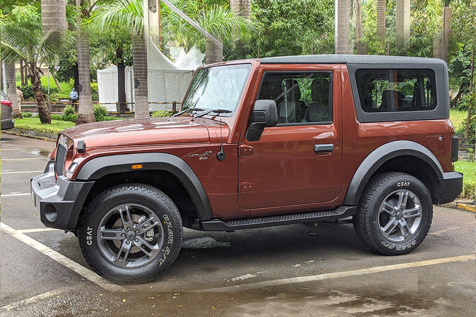 Mahindra Thar Side mirror rear angle